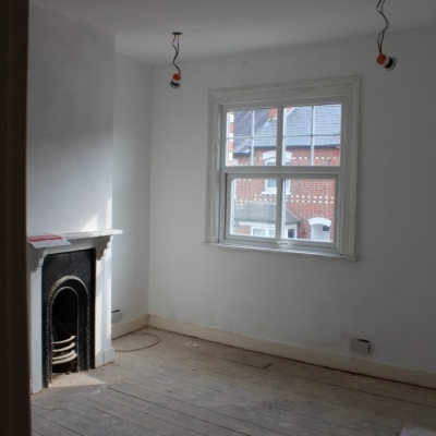 Original features for period property fire place and wooden floor boards ready to be rejuvenated.